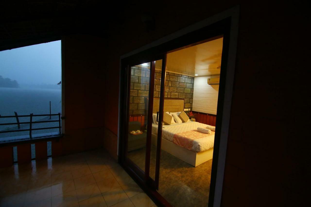 Green Palace Ayurveda Resort, Alleppey Alappuzha Екстериор снимка