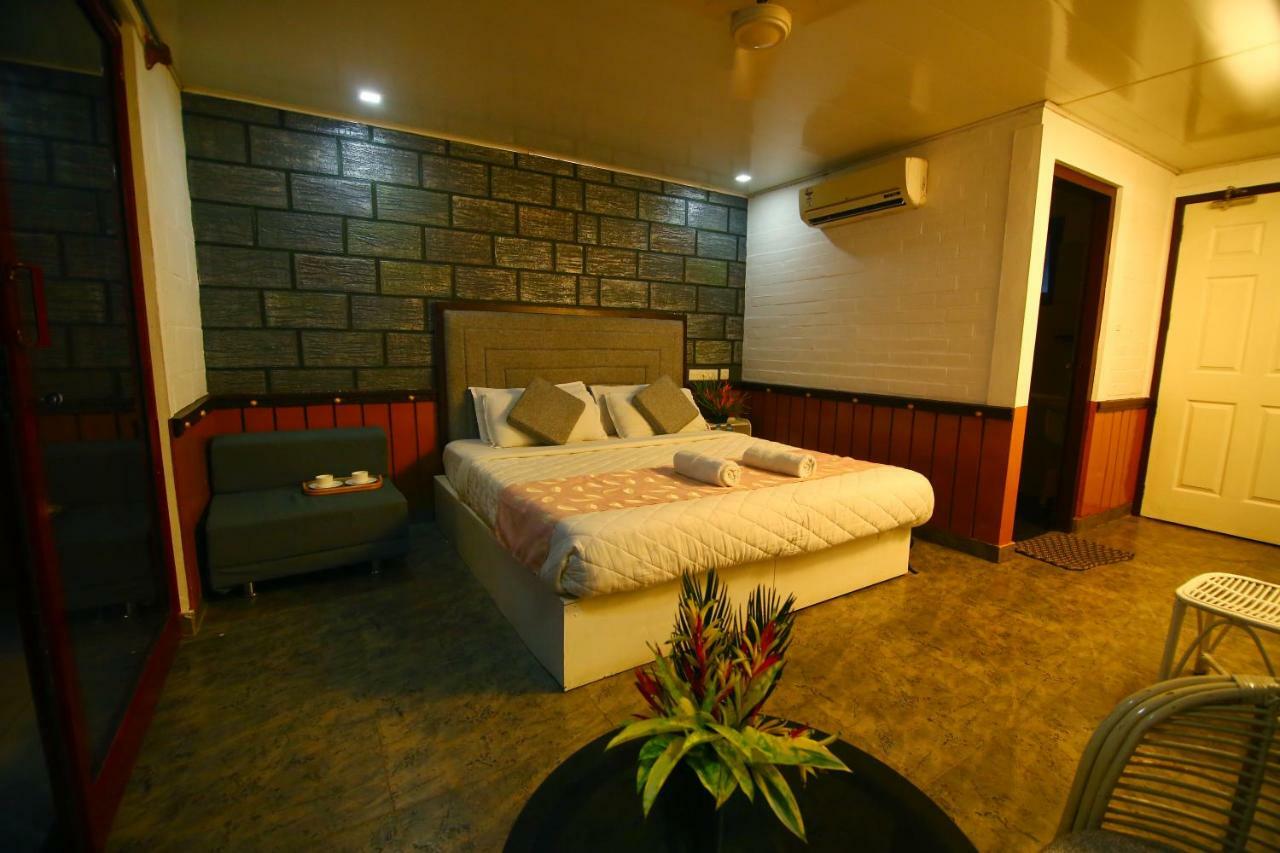 Green Palace Ayurveda Resort, Alleppey Alappuzha Екстериор снимка
