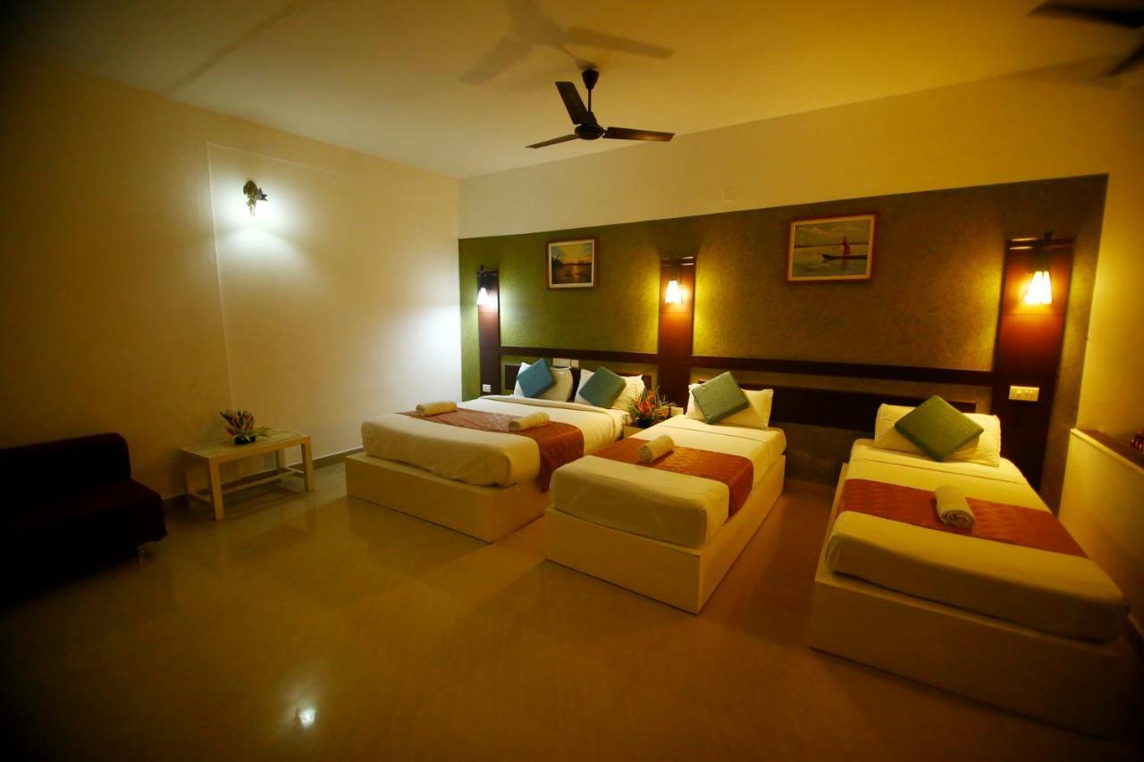 Green Palace Ayurveda Resort, Alleppey Alappuzha Екстериор снимка
